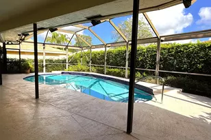 4 Lochwick Rd, Palm Beach Gardens, FL 33418 - Photo 25