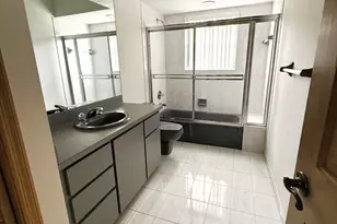 4 Lochwick Rd, Palm Beach Gardens, FL 33418 - Photo 21