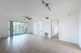 235 Lake Dora Dr, West Palm Beach, FL 33411 - Photo 21