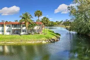 235 Lake Dora Dr, West Palm Beach, FL 33411 - Photo 29