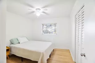 1059 Carambola Cir, West Palm Beach, FL 33406 - Photo 9