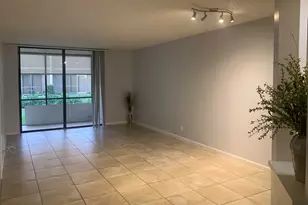 1256 S Military Trail, Deerfield Beach, FL 33442 - Photo 3