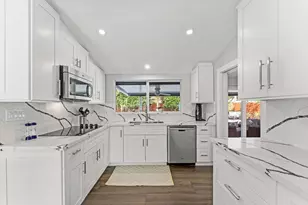 2625 NE 27th Way, Fort Lauderdale, FL 33306 - Photo 9