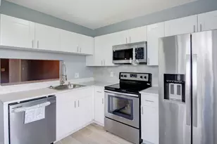 960 N Franklin Ave, Homestead, FL 33034 - Photo 13