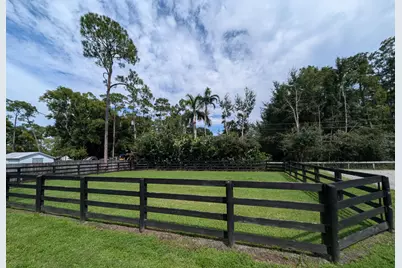 13161 Casey Road #- Barn -, Loxahatchee Groves, FL 33470 - Photo 11