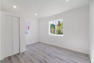 113 SE 8th Avenue, Boynton Beach, FL 33435 - Photo 9