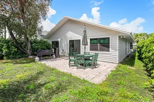 8560 SE Eaglewood Way, Hobe Sound, FL 33455 - Photo 5