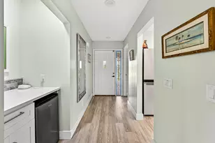 8560 SE Eaglewood Way, Hobe Sound, FL 33455 - Photo 9