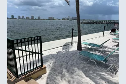 1105 Lake Shore Drive #Unit 201, Lake Park, FL 33403 - Photo 11