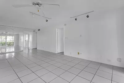 5860 NW 44th Street #111, Lauderhill, FL 33319 - Photo 9