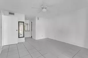 5860 NW 44th St, Lauderhill, FL 33319 - Photo 11