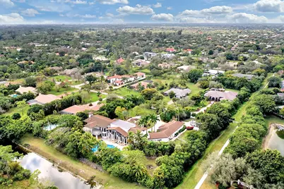 7272 NW 62nd Terrace, Parkland, FL 33067 - Photo 3