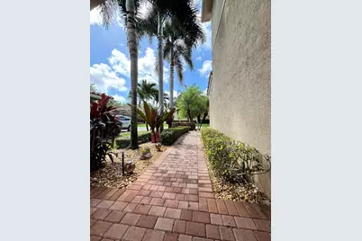 8219 Calabria Lakes Drive, Boynton Beach, FL 33473 - Photo 79