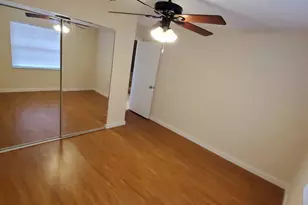 24 Laredo Pl, Davie, FL 33324 - Photo 15