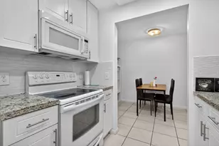 1251 SW 134th Way, Pembroke Pines, FL 33027 - Photo 5