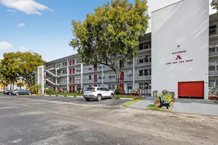 1251 SW 134th Way, Pembroke Pines, FL 33027 - Photo 21