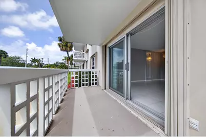 1831 NE 38th Street #108, Oakland Park, FL 33308 - Photo 31