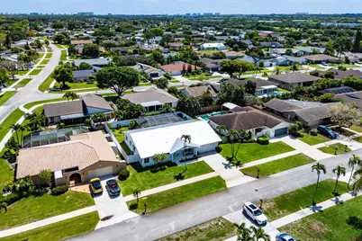 17680 Pine Needle Terrace, Boca Raton, FL 33487 - Photo 47