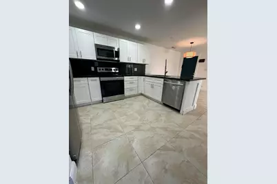 5605 SW 24th Avenue, Fort Lauderdale, FL 33312 - Photo 7