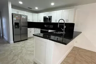 5605 SW 24th Ave, Fort Lauderdale, FL 33312 - Photo 9