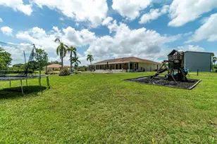 17468 N 38th Rd Road N, The Acreage, FL 33470 - Photo 35