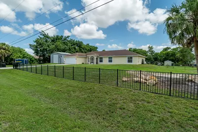 17468 N 38th Rd Road N, The Acreage, FL 33470 - Photo 3