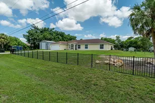 17468 N 38th Rd Road N, The Acreage, FL 33470 - Photo 3