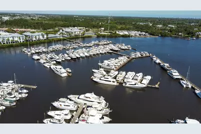 975 NW Flagler Avenue #407, Stuart, FL 34994 - Photo 63