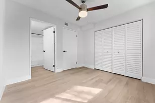 6881 NW 173rd Dr, Hialeah, FL 33015 - Photo 17