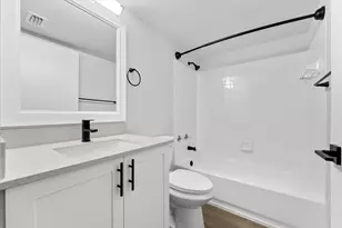 6881 NW 173rd Dr, Hialeah, FL 33015 - Photo 21