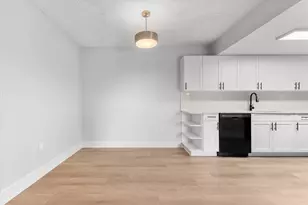 6881 NW 173rd Dr, Hialeah, FL 33015 - Photo 7