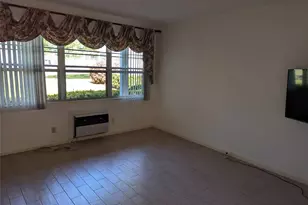 190 Oakridge M, Deerfield Beach, FL 33442 - Photo 3