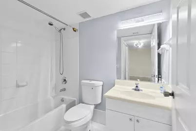 7850 NW 6th Street #104, Pembroke Pines, FL 33024 - Photo 9