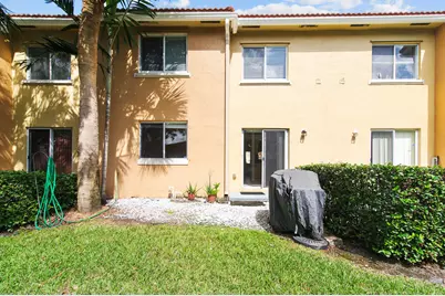 7850 NW 6th Street #104, Pembroke Pines, FL 33024 - Photo 5