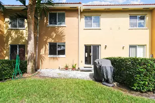 7850 NW 6th St, Pembroke Pines, FL 33024 - Photo 5