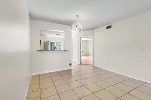 7850 NW 6th St, Pembroke Pines, FL 33024 - Photo 21