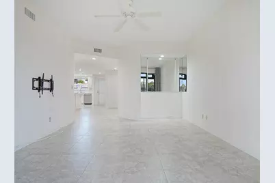 6081 SE Landing Way #6, Stuart, FL 34997 - Photo 13