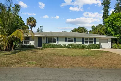 381 SE Edgewood Drive, Stuart, FL 34996 - Photo 1