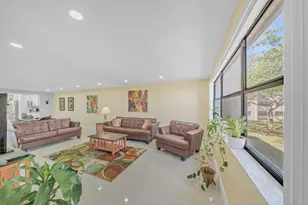 2704 NW 104th Ave, Sunrise, FL 33322 - Photo 17