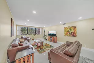 2704 NW 104th Ave, Sunrise, FL 33322 - Photo 15