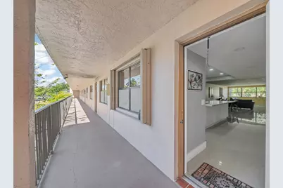 2704 NW 104th Avenue #210, Sunrise, FL 33322 - Photo 3