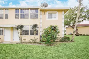 1501 Palm Beach Trace Dr, Royal Palm Beach, FL 33411 - Photo 3