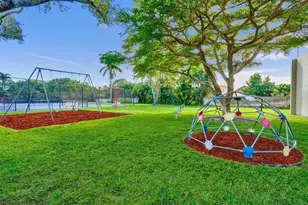 9577 Majestic Way, Boynton Beach, FL 33437 - Photo 33