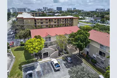 2501 NE 14th Street #301, Pompano Beach, FL 33062 - Photo 5