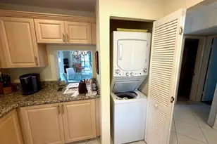 10 Southport Ln, Boynton Beach, FL 33436 - Photo 11