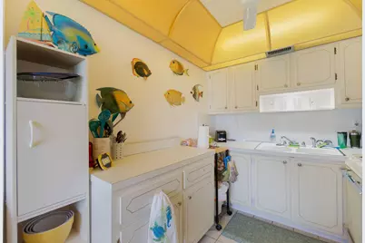 2180 Lake Osborne Drive #2, Lake Worth Beach, FL 33461 - Photo 9