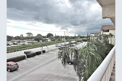 300 Village Green Circle S #220, Palm Springs, FL 33461 - Photo 17