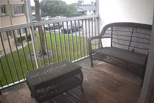 300 Village Green Cir S, Palm Springs, FL 33461 - Photo 15