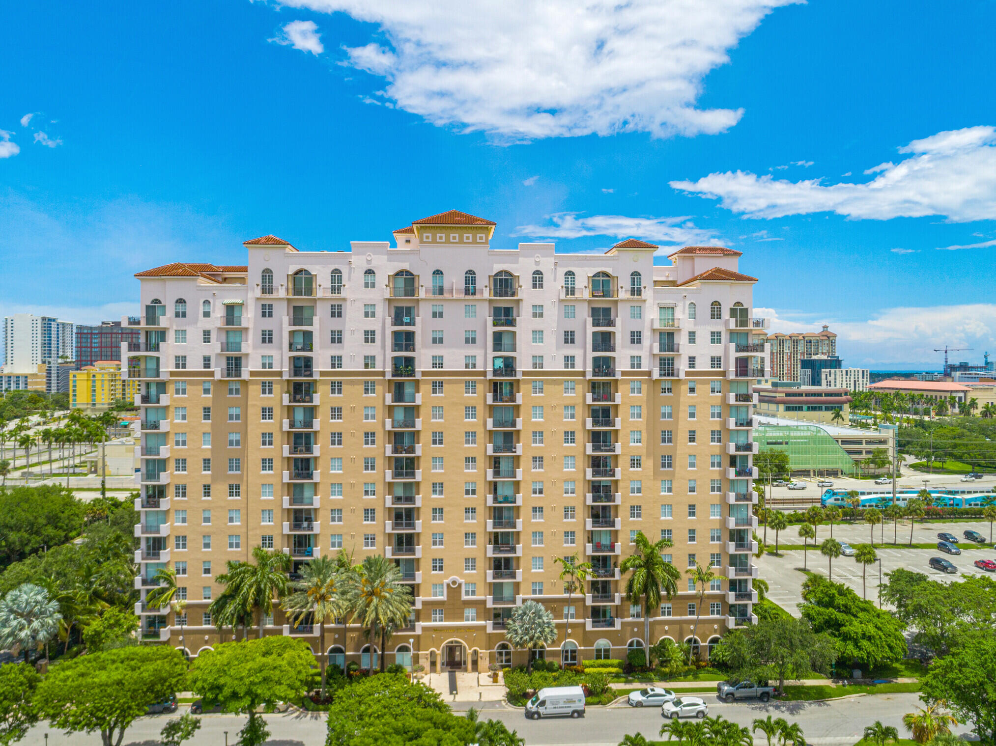 616 Clearwater Park Rd #611 - 616 Clearwater Park Rd #611, West Palm Beach, FL 33401 Luxury Property | Jose Angel Pina