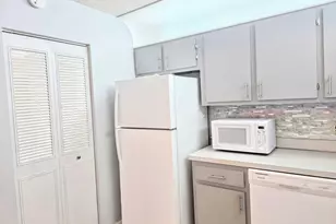 3531 Pine Tree Ct, Greenacres, FL 33463 - Photo 5